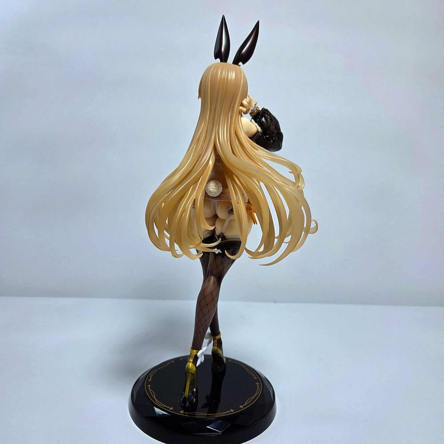 Neonmax Toridamono Original Character Mois Bunny Girl 1/6 Scale Figure Anime