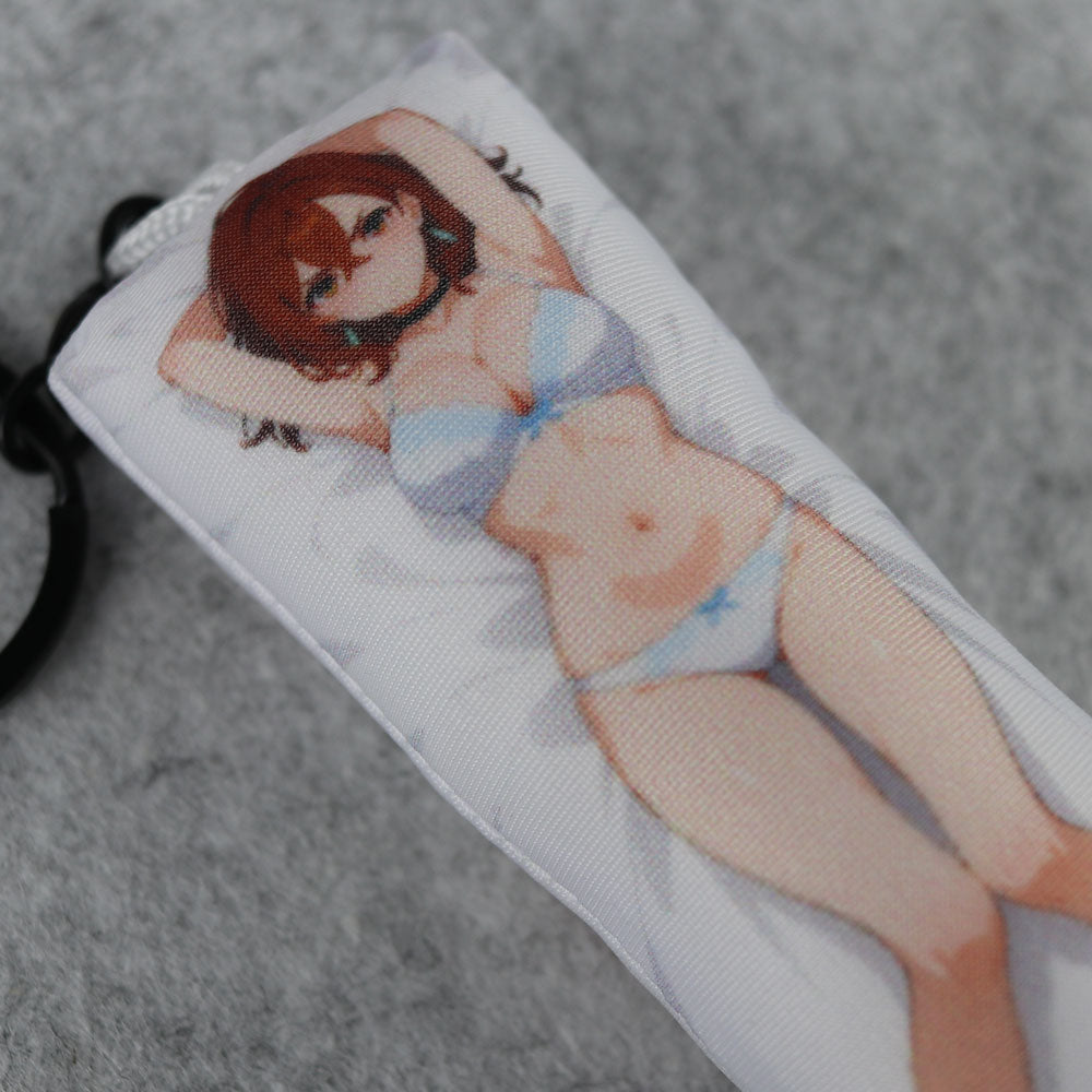 Momo Ayase Mini Dakimakura Keychain – Dandadan Anime Plush Charm